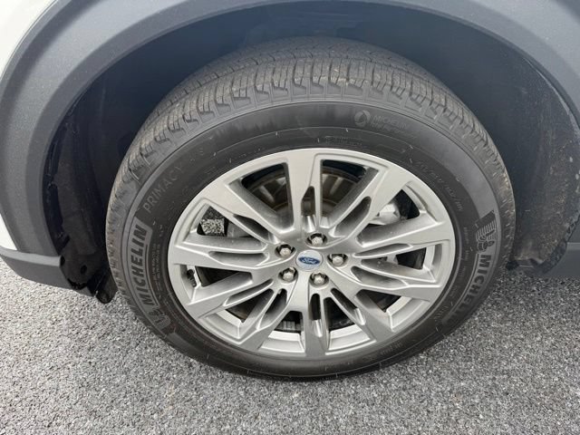 Certified 2025 Ford Explorer Active w/ Active Comfort Package AWD/4WD image 11