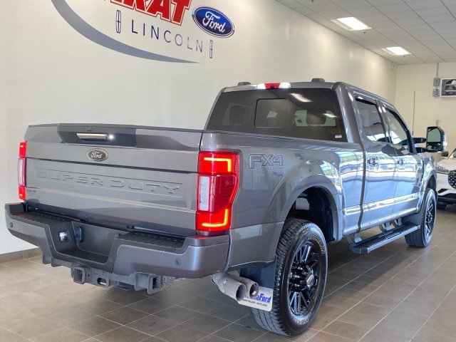 Certified 2022 Ford F350 Lariat w/ Black Appearance Package AWD/4WD image 7