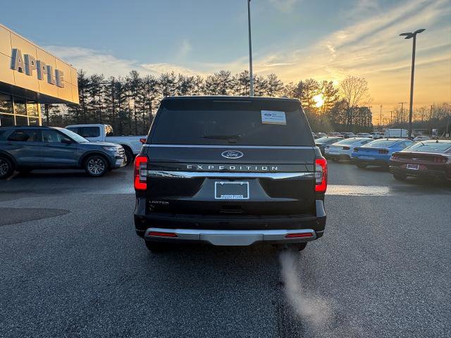 Certified 2024 Ford Expedition Limited image 4