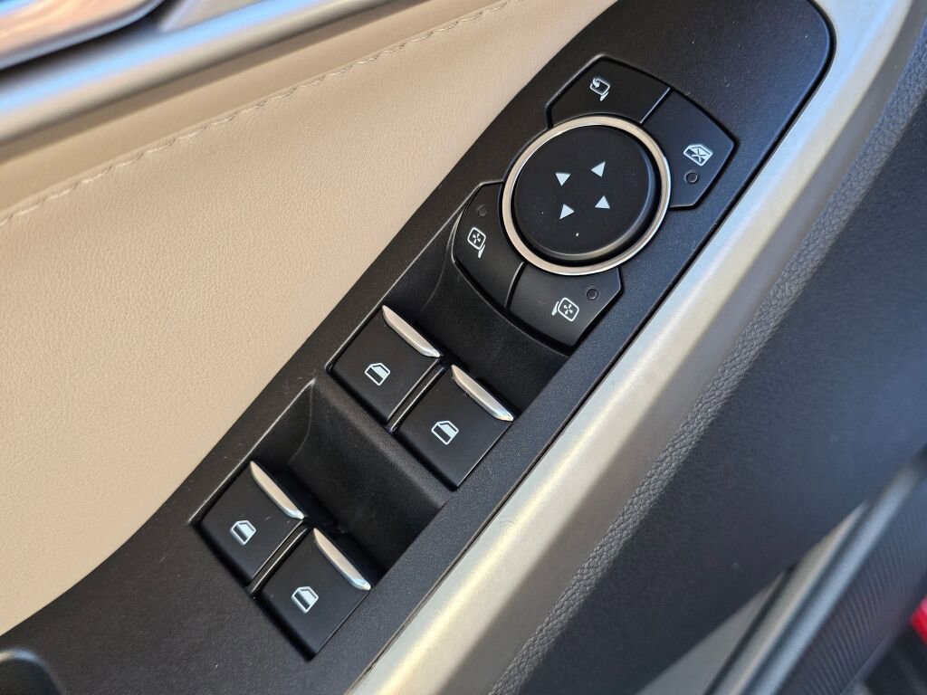 Certified 2023 Ford Explorer Limited image 17