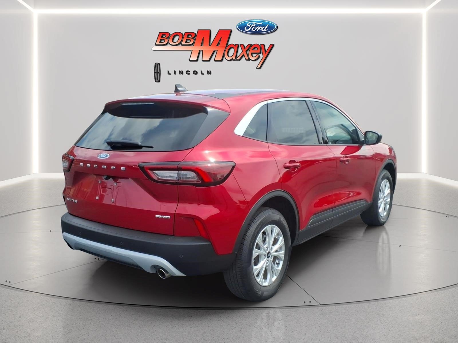 Certified 2023 Ford Escape Active w/ Tech Pack #1 AWD/4WD image 4