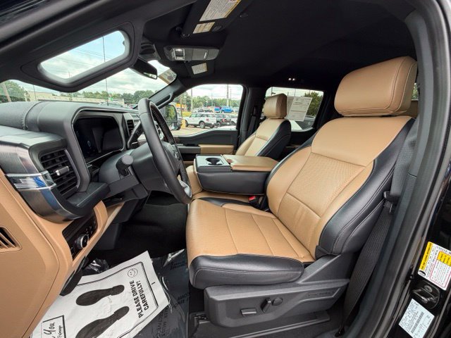 Certified 2025 Ford F450 Lariat w/ FX4 Off-Road Package AWD/4WD image 13