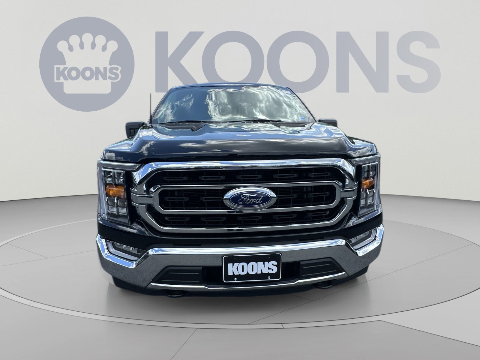 Certified 2022 Ford F150 XLT w/ Equipment Group 302A High AWD/4WD image 4