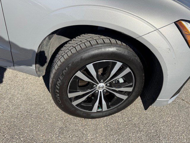 Used 2024 Volvo XC60 B5 Core image 37