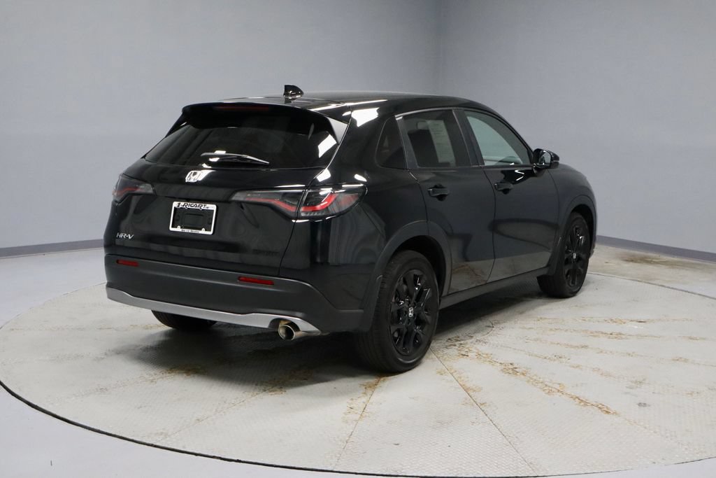 Used 2025 Honda HR-V Sport image 11