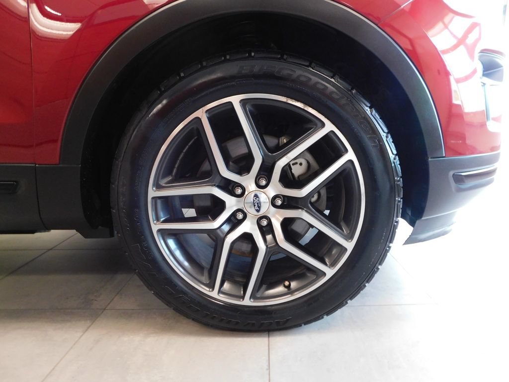 Certified 2019 Ford Explorer Sport w/ Equipment Group 401A AWD/4WD image 9