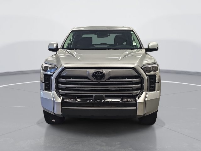 Used 2024 Toyota Tundra Limited AWD/4WD image 8