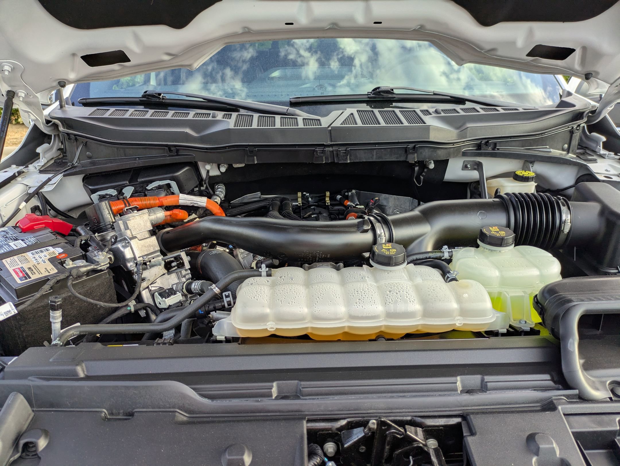 Certified 2024 Ford F150 Lariat w/ Bed Utility Package AWD/4WD image 46