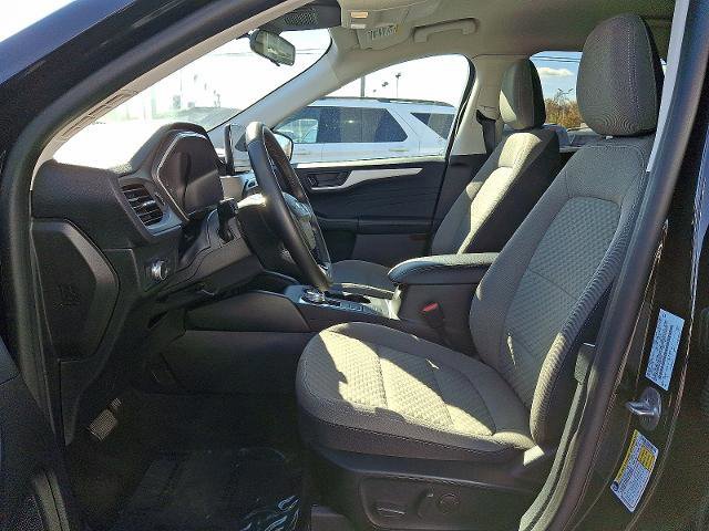 Certified 2022 Ford Escape SE w/ SE Sport Appearance Package image 14