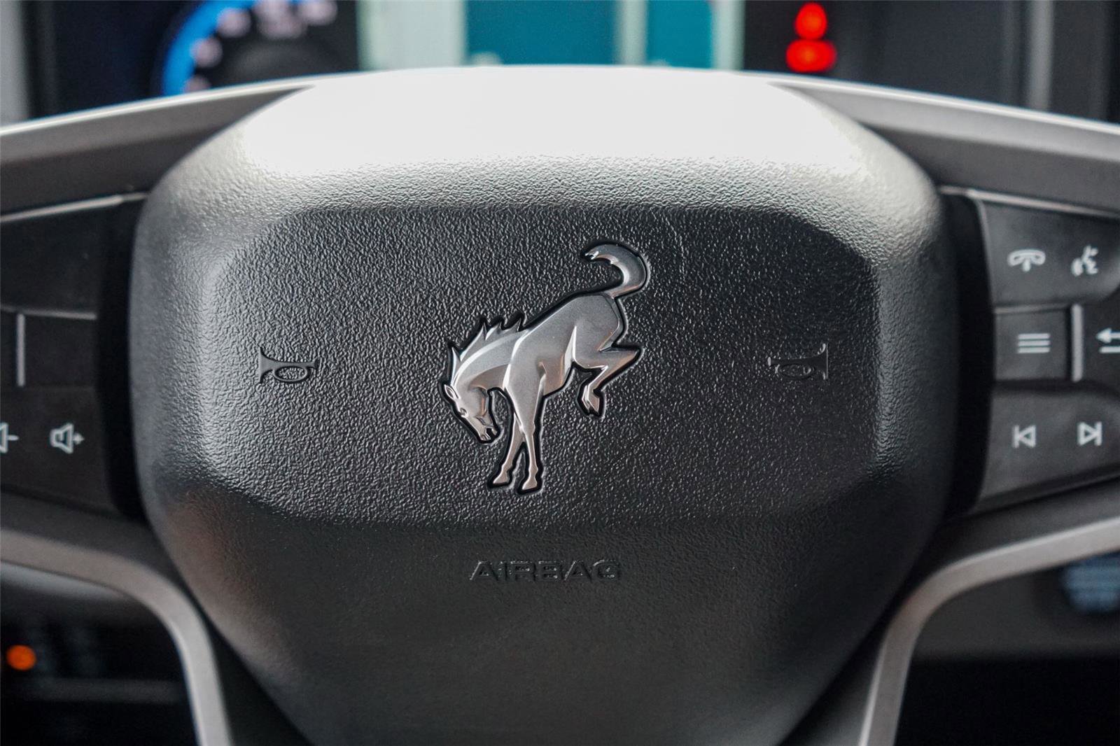 Certified 2024 Ford Bronco Black Diamond image 16