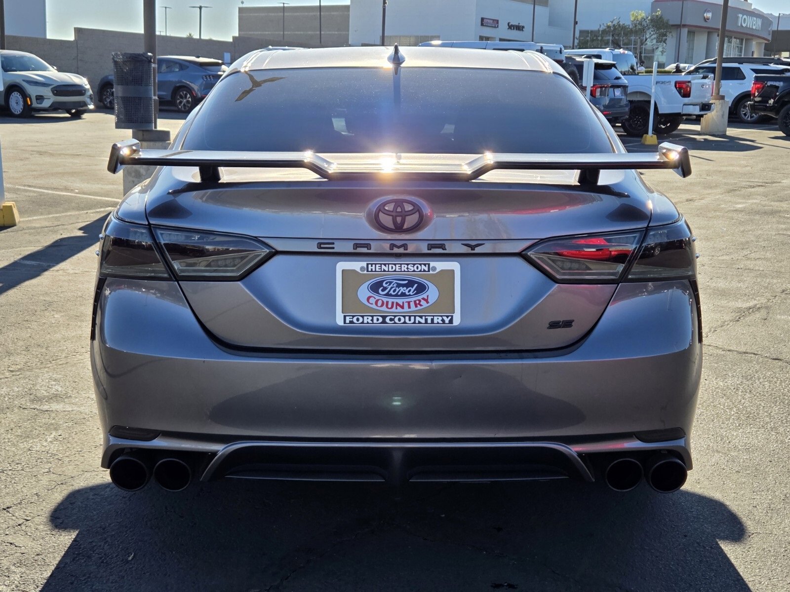 Used 2024 Toyota Camry SE image 5