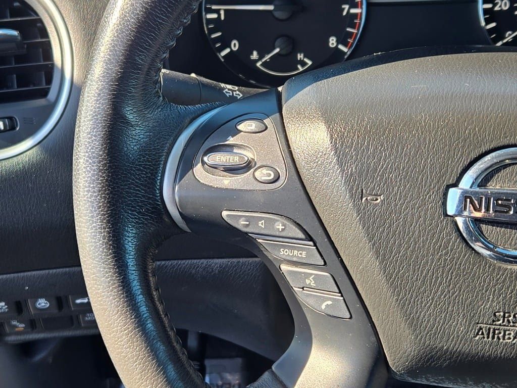 Used 2018 Nissan Pathfinder SL w/ Midnight Edition Package image 35