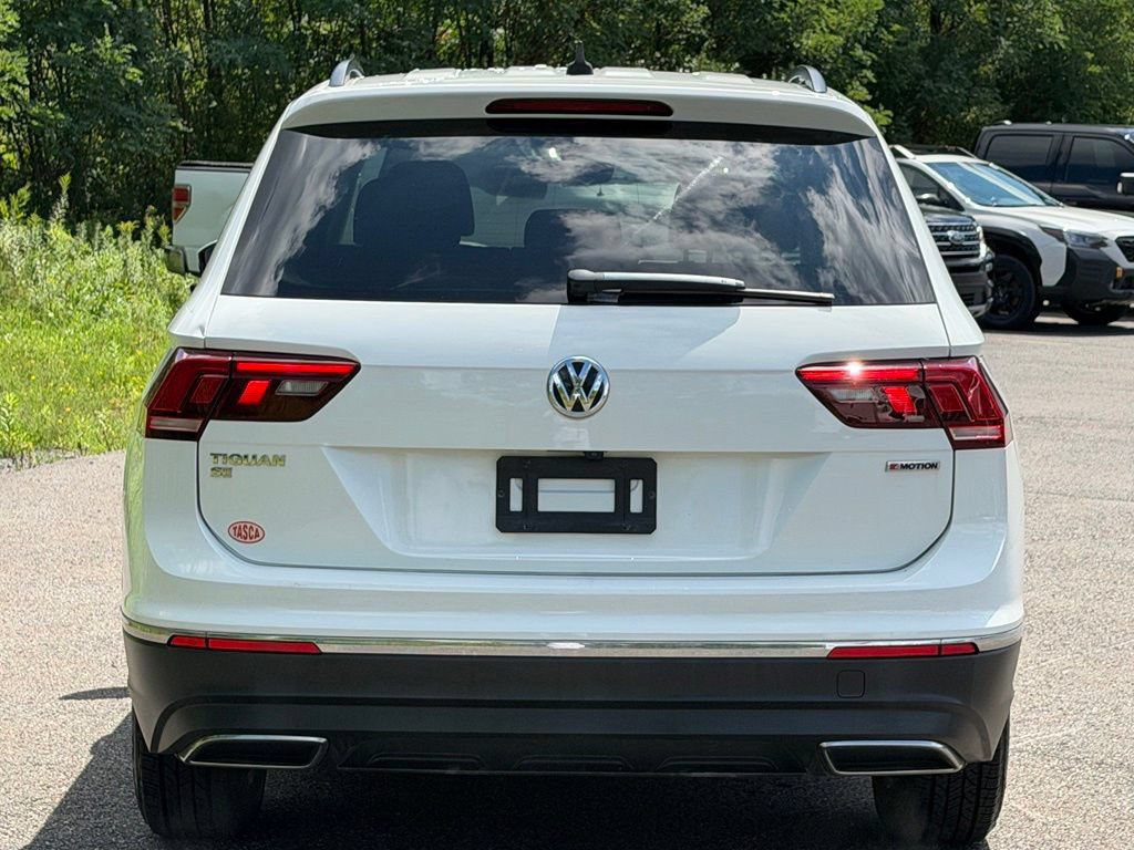 Used 2021 Volkswagen Tiguan SEL AWD/4WD image 27