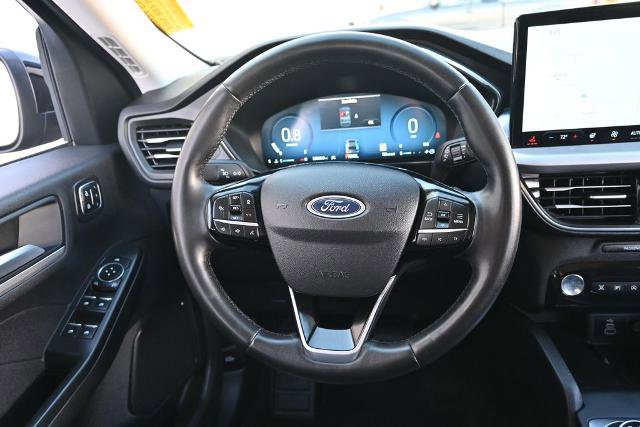 Certified 2024 Ford Escape Platinum AWD/4WD image 31