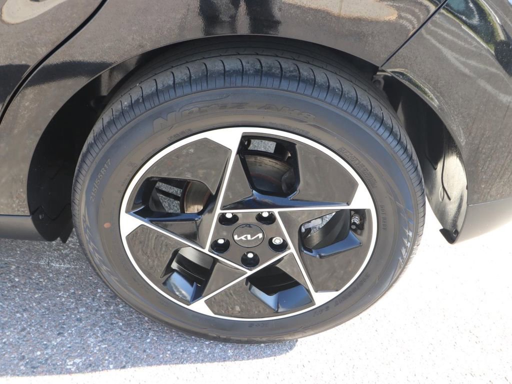 Used 2023 Kia Soul EX FWD image 15