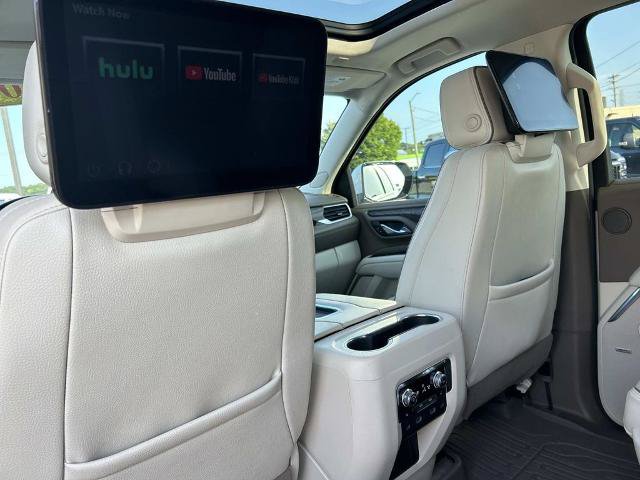 Used 2023 GMC Yukon XL Denali w/ Denali Reserve Package AWD/4WD image 20