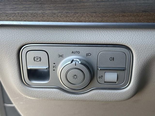 Used 2022 Mercedes-Benz GLE 350 4MATIC image 22