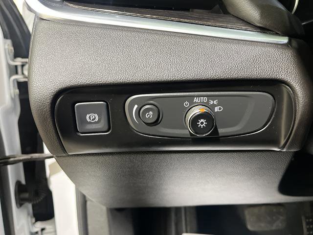 Used 2021 Buick Enclave Avenir image 21