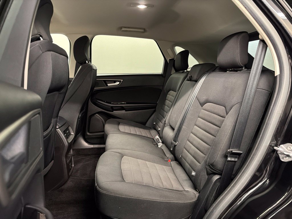 Certified 2017 Ford Edge SEL w/ Class II Trailer Tow Package AWD/4WD image 28