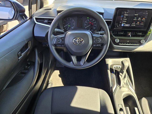 Used 2025 Toyota Corolla LE w/ Convenience Package FWD image 12