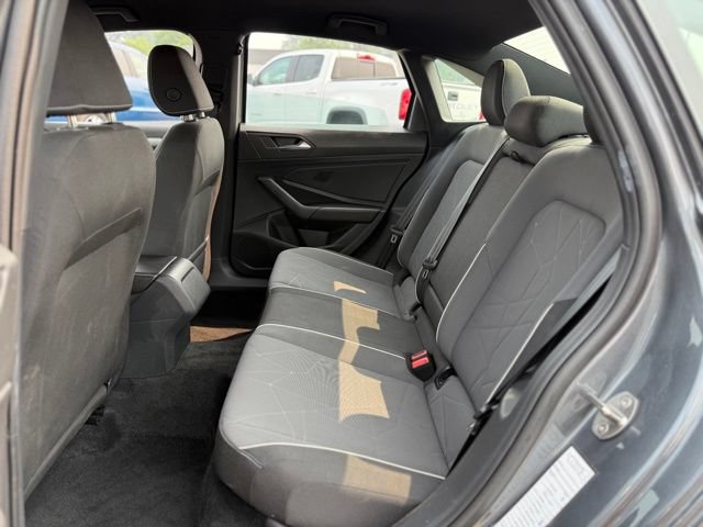 Used 2025 Volkswagen Jetta Sport FWD image 8