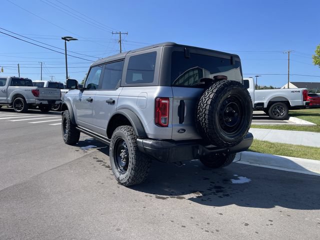Certified 2023 Ford Bronco Black Diamond AWD/4WD image 3