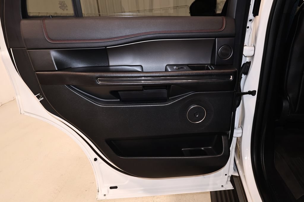 Certified 2020 Ford Expedition Limited w/ Equipment Group 303A AWD/4WD image 15