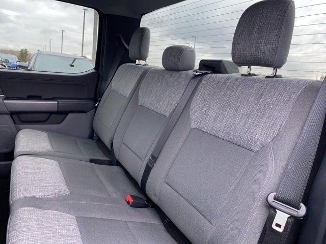 Certified 2022 Ford F150 XLT w/ Equipment Group 302A High image 25