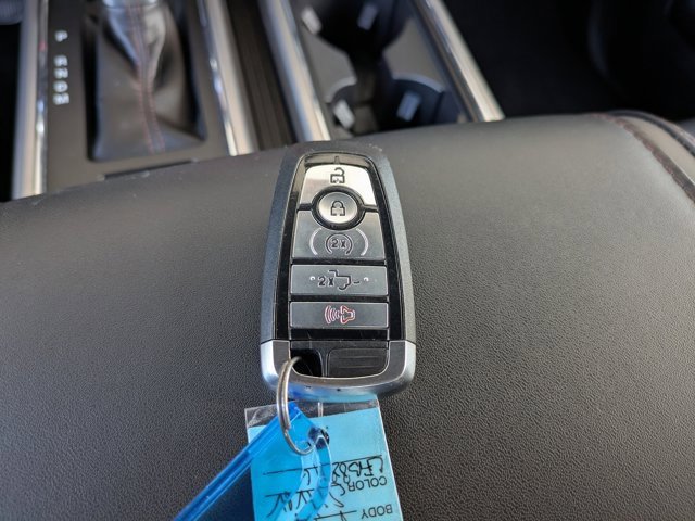 Certified 2020 Ford F150 Platinum w/ Equipment Group 701A Luxury image 33