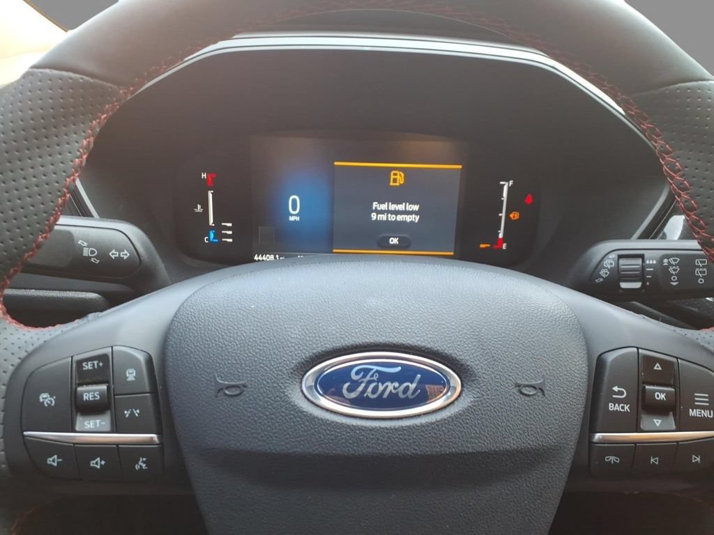 Certified 2023 Ford Escape ST-Line w/ Tech Pack #1 FWD image 20