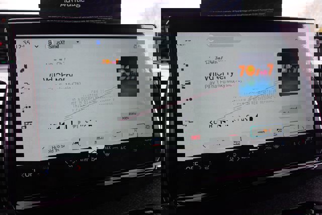 Certified 2025 Ford Expedition Tremor image 28