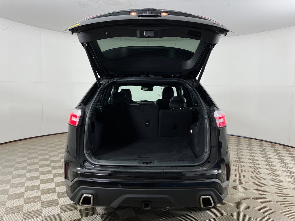 Certified 2023 Ford Edge ST image 25