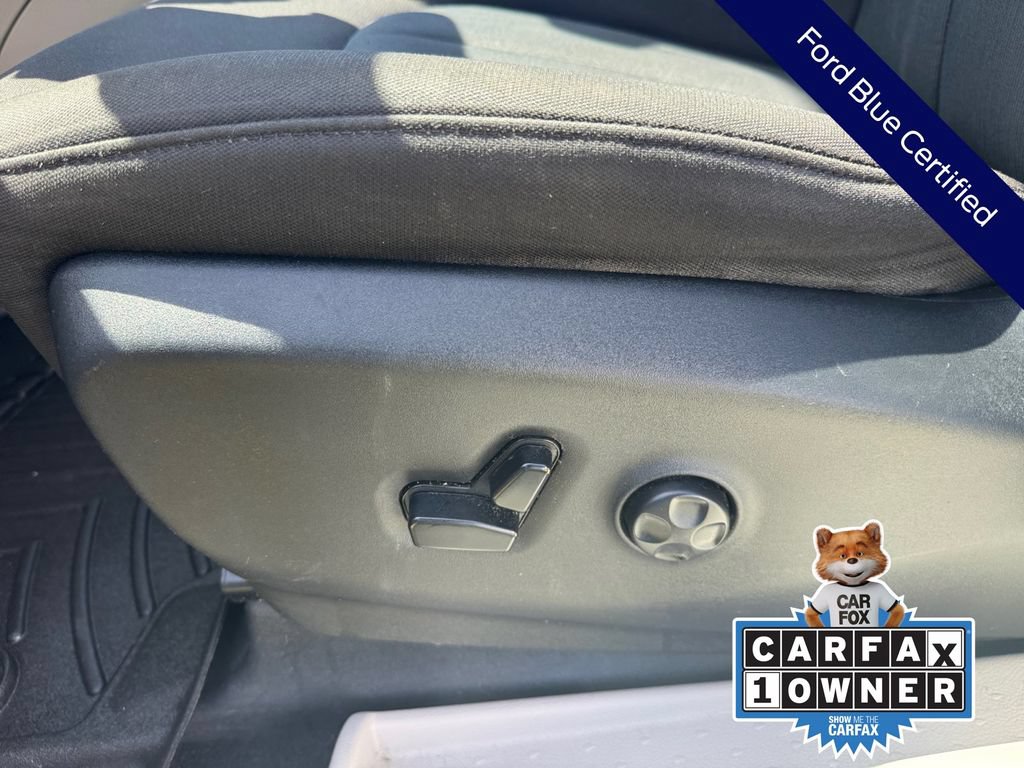 Used 2020 Chrysler Pacifica Touring FWD image 33