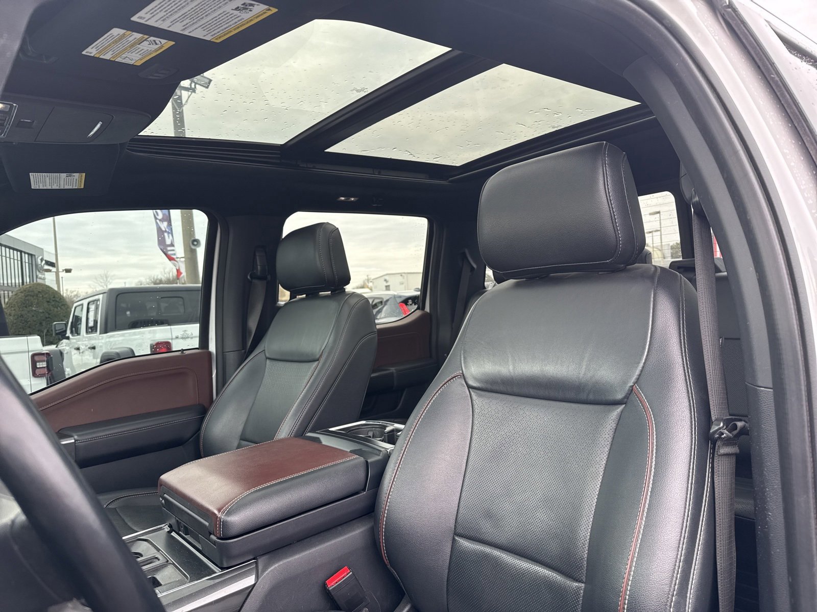 Certified 2021 Ford F150 Lariat w/ Equipment Group 502A High image 18