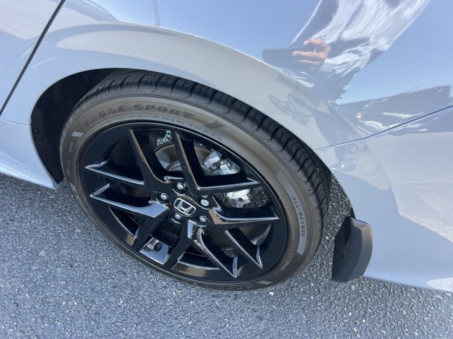 Used 2025 Honda Civic Sport image 7
