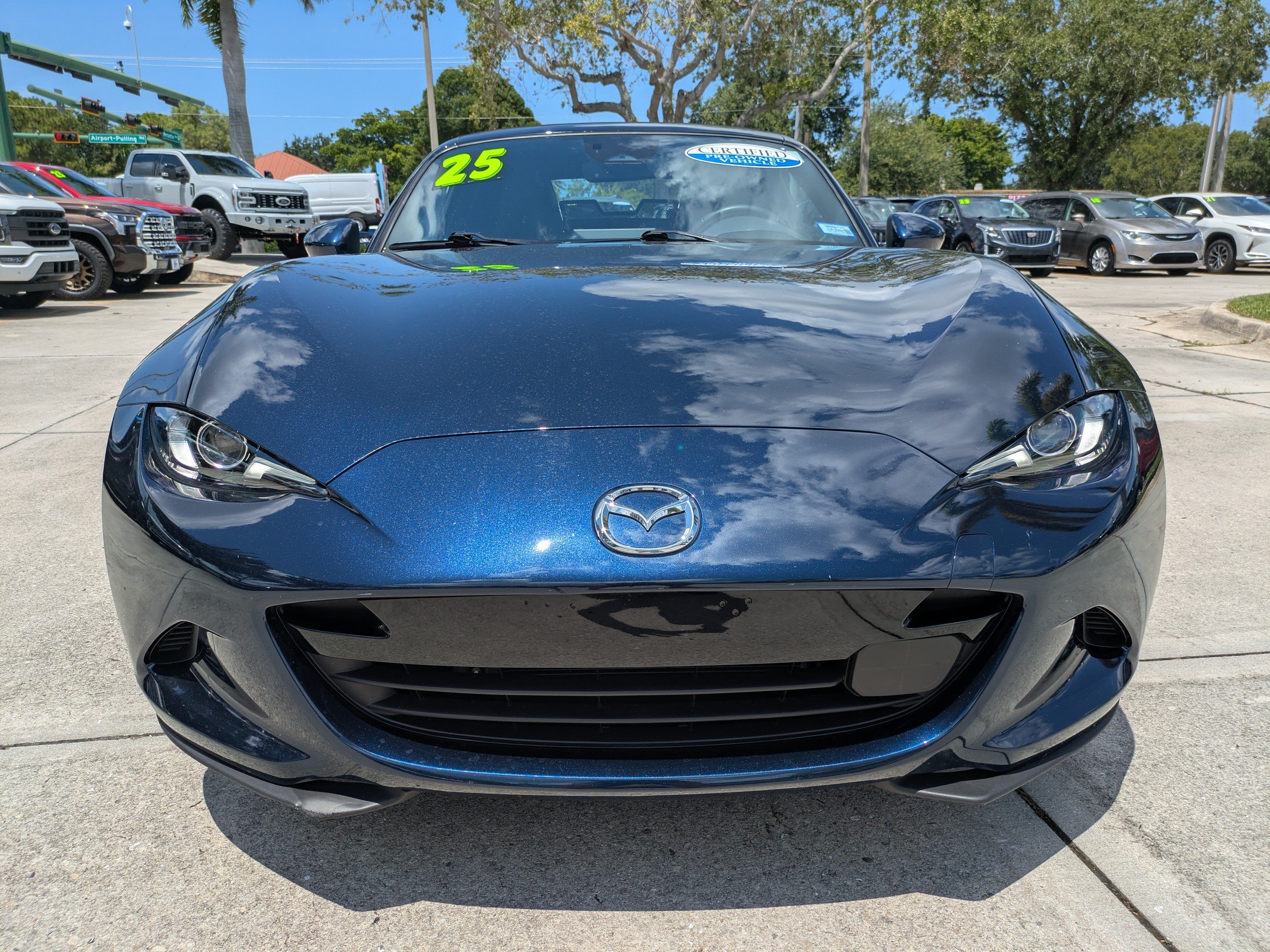 Used 2025 MAZDA MX-5 Miata Grand Touring w/ Weather Package RWD image 8