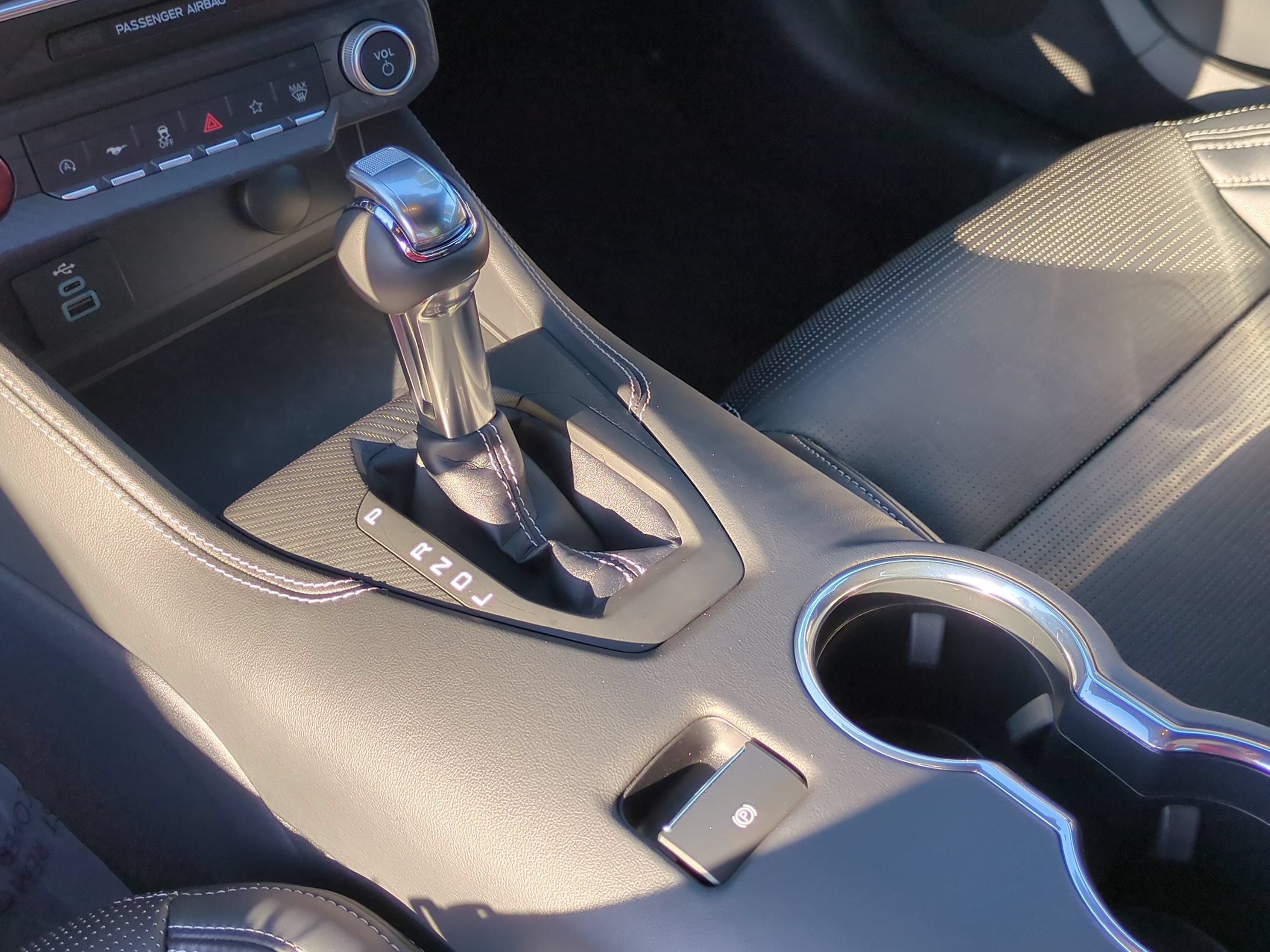 Certified 2025 Ford Mustang Premium RWD image 25