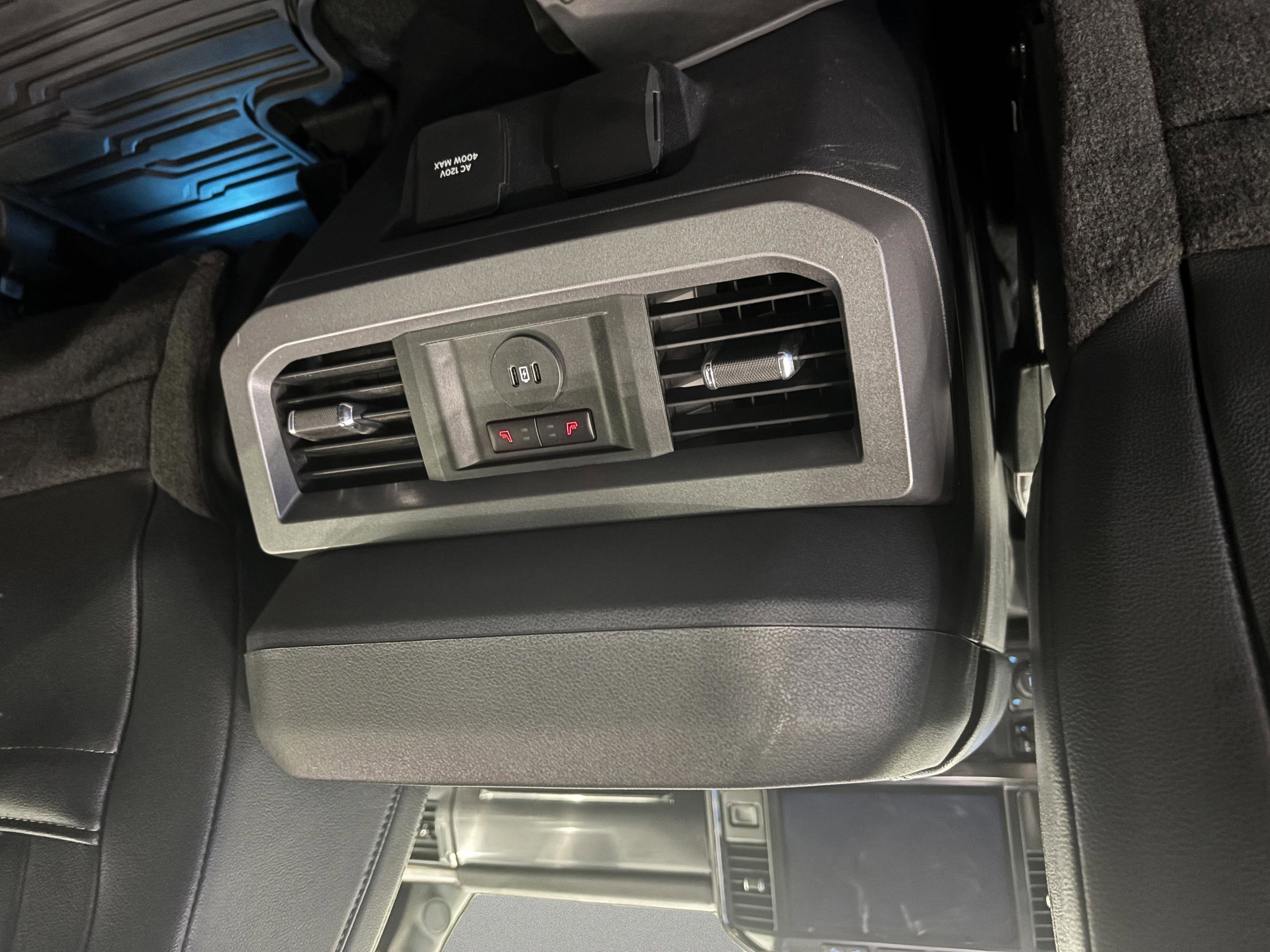 Certified 2023 Ford F350 Lariat w/ Chrome Package image 12