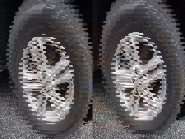 Certified 2022 Ford Explorer XLT w/ Class IV Trailer Tow Package image 13