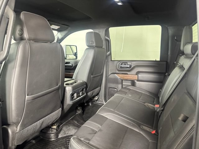 Used 2023 Chevrolet Silverado 3500 High Country w/ Z71 Off-Road Package AWD/4WD image 9