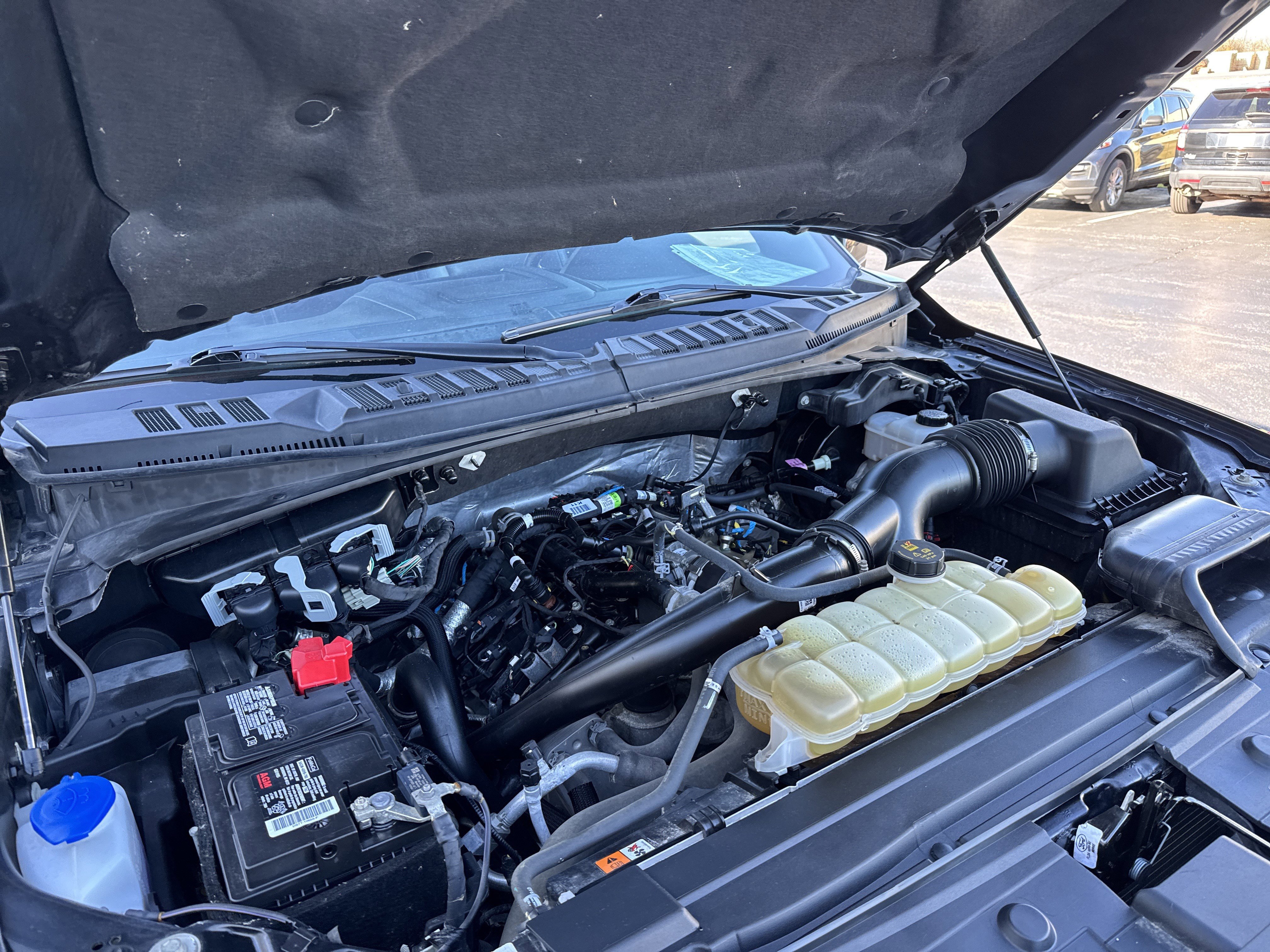 Certified 2020 Ford F150 Lariat w/ Equipment Group 502A Luxury image 59