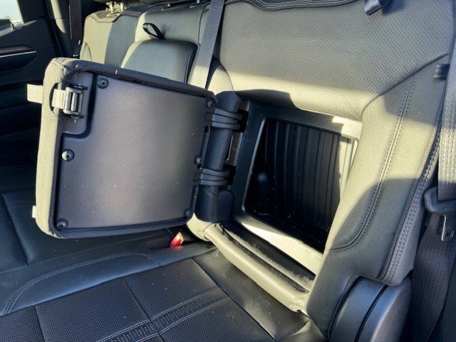 Used 2022 Chevrolet Silverado 1500 High Country w/ High Country Premium Package AWD/4WD image 30