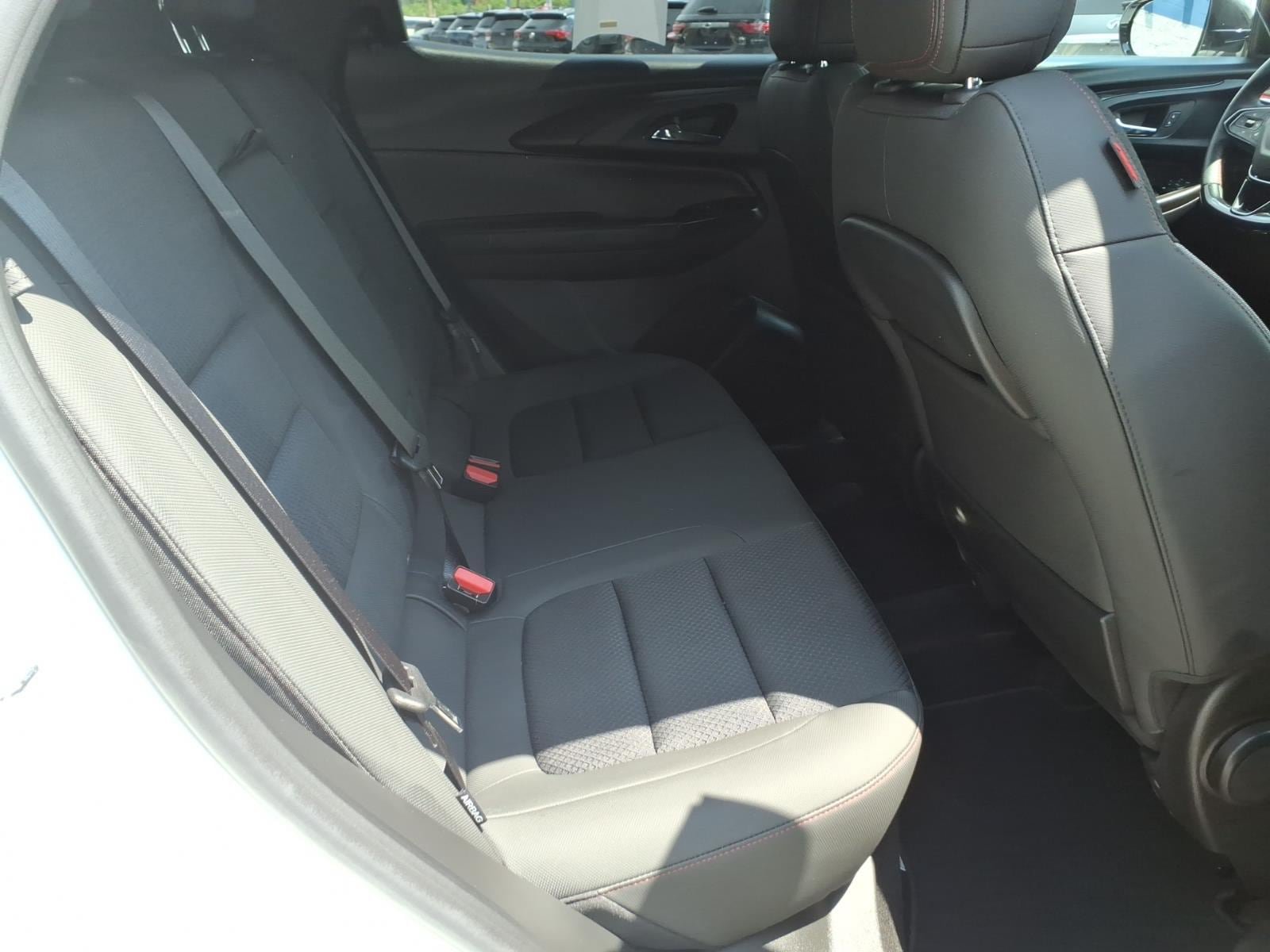 Used 2023 Chevrolet TrailBlazer RS w/ Convenience Package AWD/4WD image 26