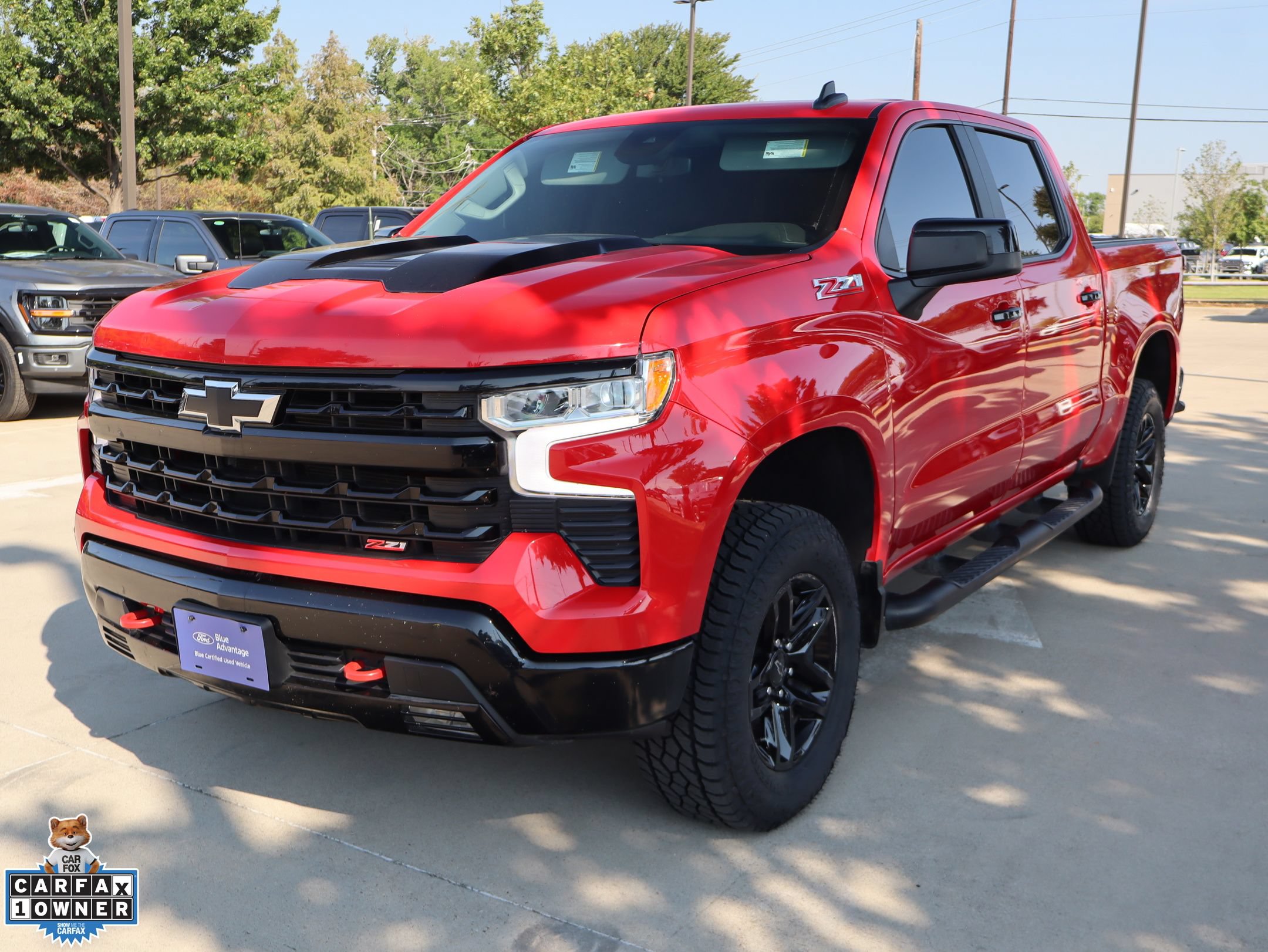 Used 2024 Chevrolet Silverado 1500 LT Trail Boss w/ Convenience Package II AWD/4WD image 9