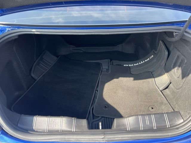 Used 2020 Chevrolet Camaro LT w/ Technology Package image 22