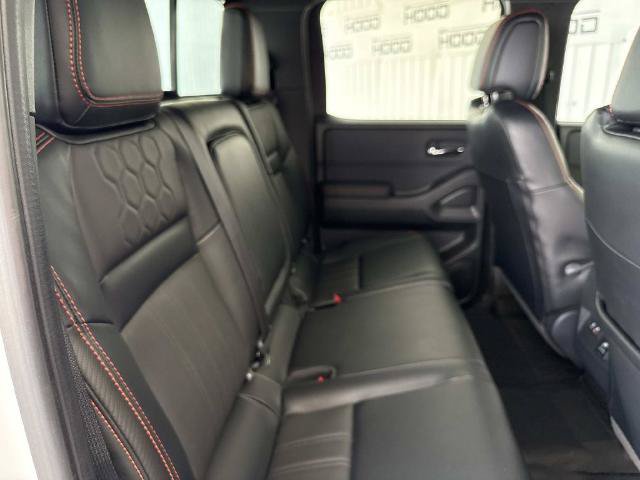Used 2023 Nissan Frontier PRO-4X w/ Pro-4X Premium Package AWD/4WD image 13