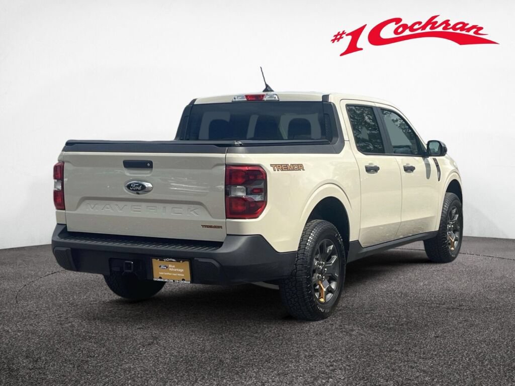 Certified 2024 Ford Maverick Tremor w/ Tremor Off-Road Package AWD/4WD image 8