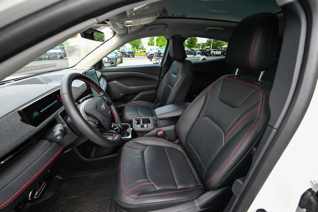 Certified 2025 Ford Mustang Mach-E Premium w/ Sport Appearance Package AWD/4WD image 19