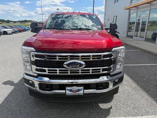 Certified 2024 Ford F250 XLT w/ FX4 Off-Road Package AWD/4WD image 3