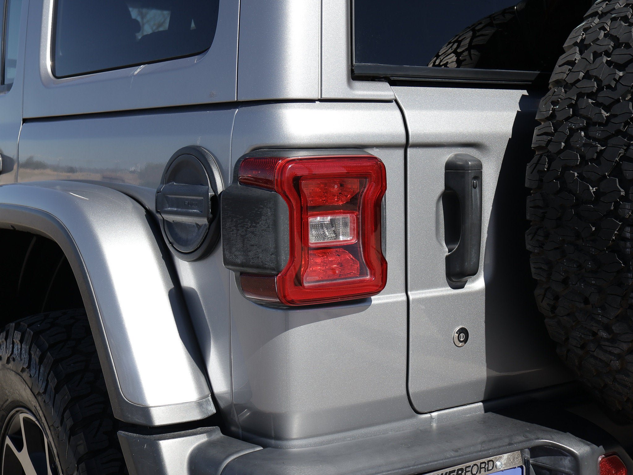 Used 2018 Jeep Wrangler Unlimited Rubicon w/ Safety Group AWD/4WD image 18